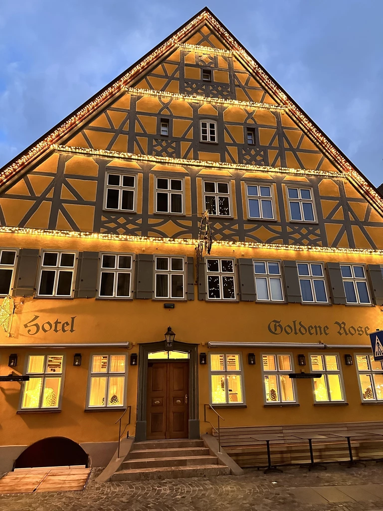 — © © Hotel Goldene Rose Dinkelsbühl