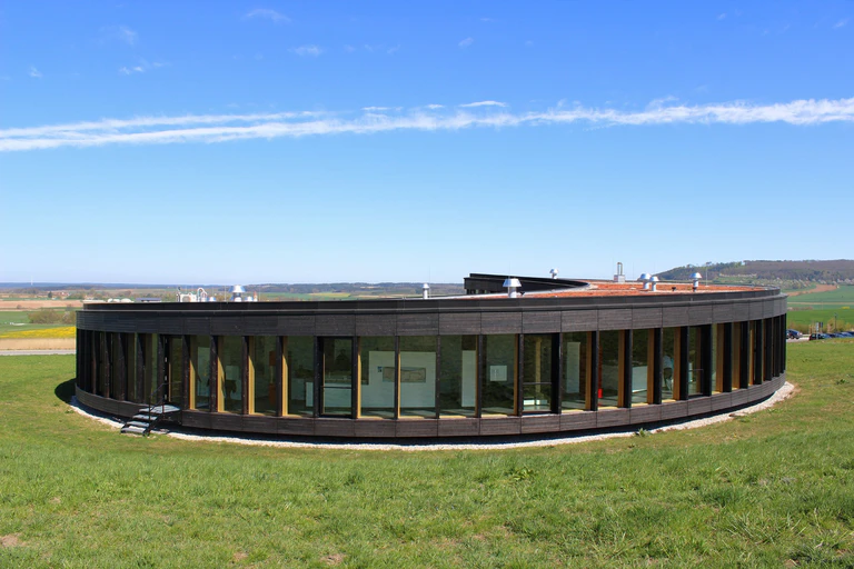  — © © Oliver Heinl