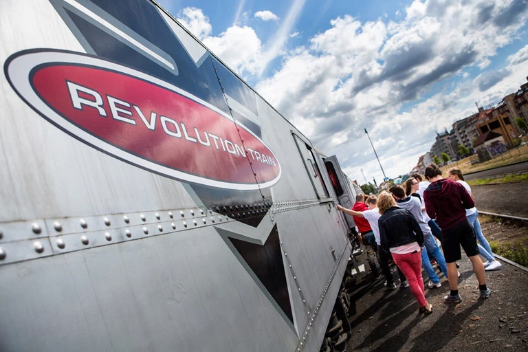 — © ©Revolution Train/Petr PeLucha Photography