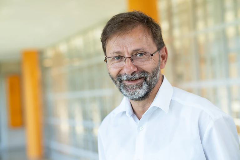  — © Foto: Dr. Arnulf Zimmermann ©Tyler Larkin