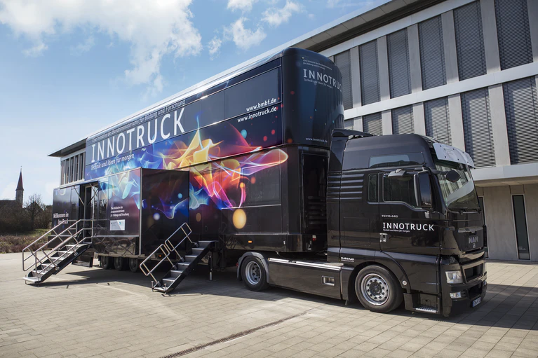 — © © BMBF-Initiative InnoTruck