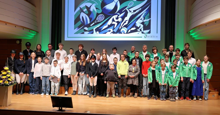  — © ©Zeynel Dönmez