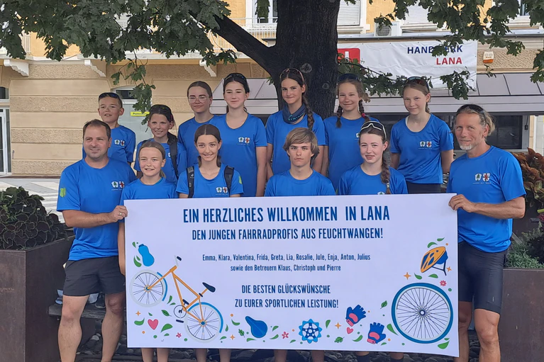— © © TuS Feuchtwangen/Abteilung Schwimmen