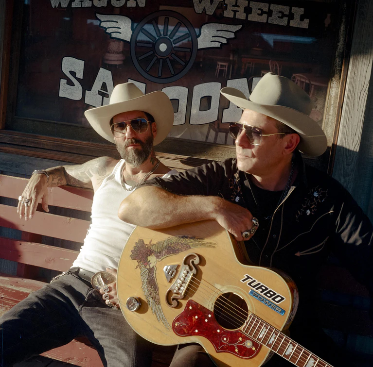  — © ©Nathini van der Meer