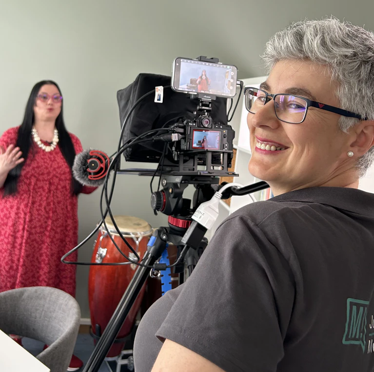 — © ©Bettina Handschuh-Kiesel