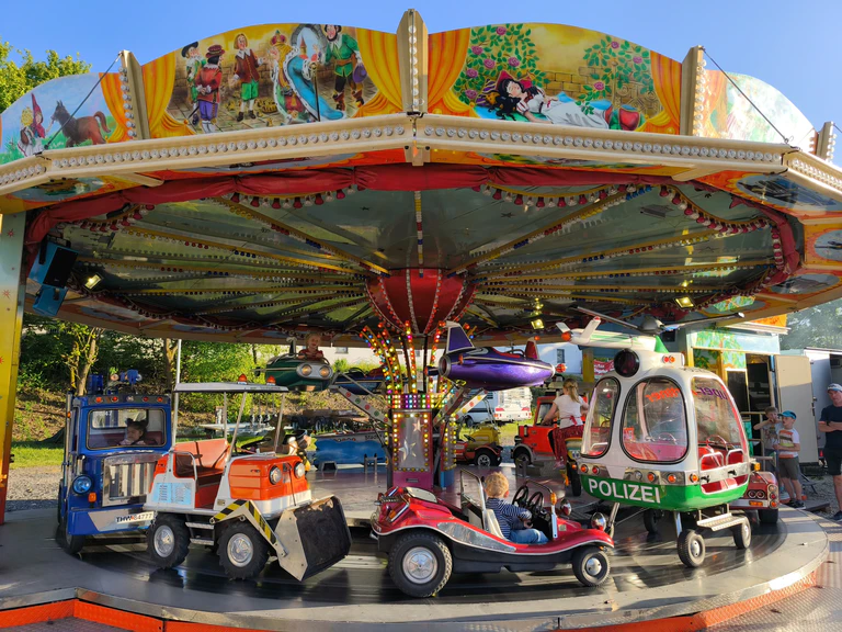  — © ©Zeynel Dönmez