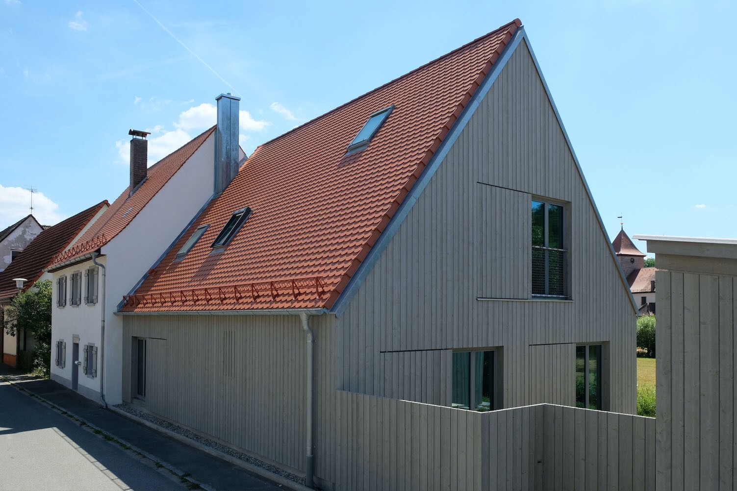 © Barthelmesaurach - Wohnen und arbeiten unter einem Dach - schmucker Neubau für eine Scheune © Sophia Riehl-Vöhringer